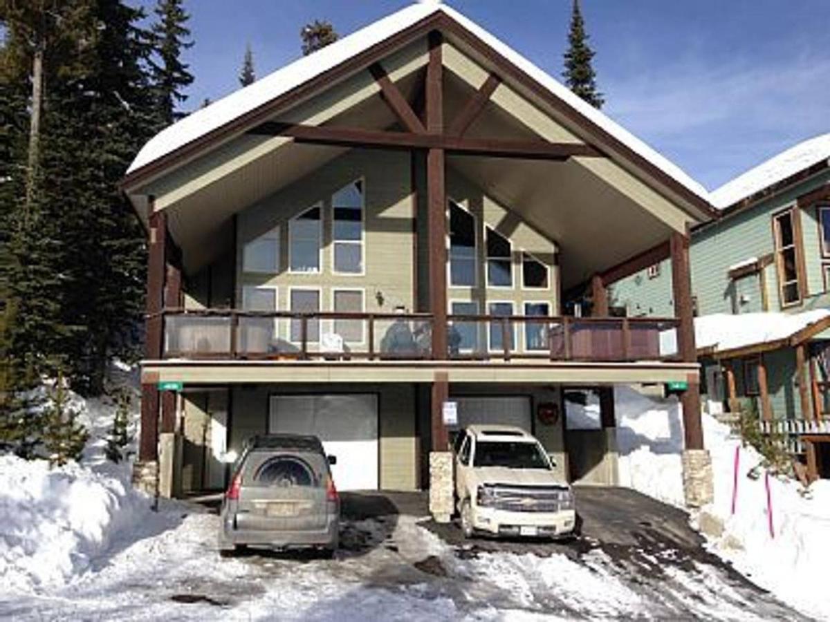 Large Dog Friendly Chalet With Private Hot Tub Villa Big White Ski Resort Bagian luar foto